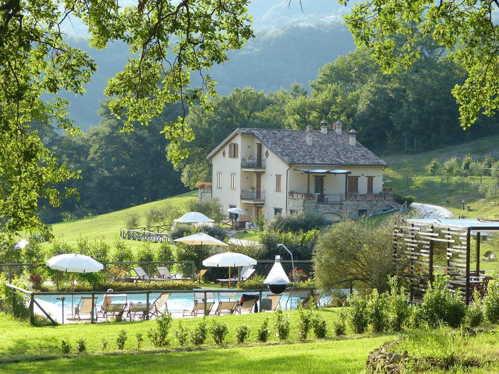 Cerqua Rosara Residence Valtopina Extérieur photo